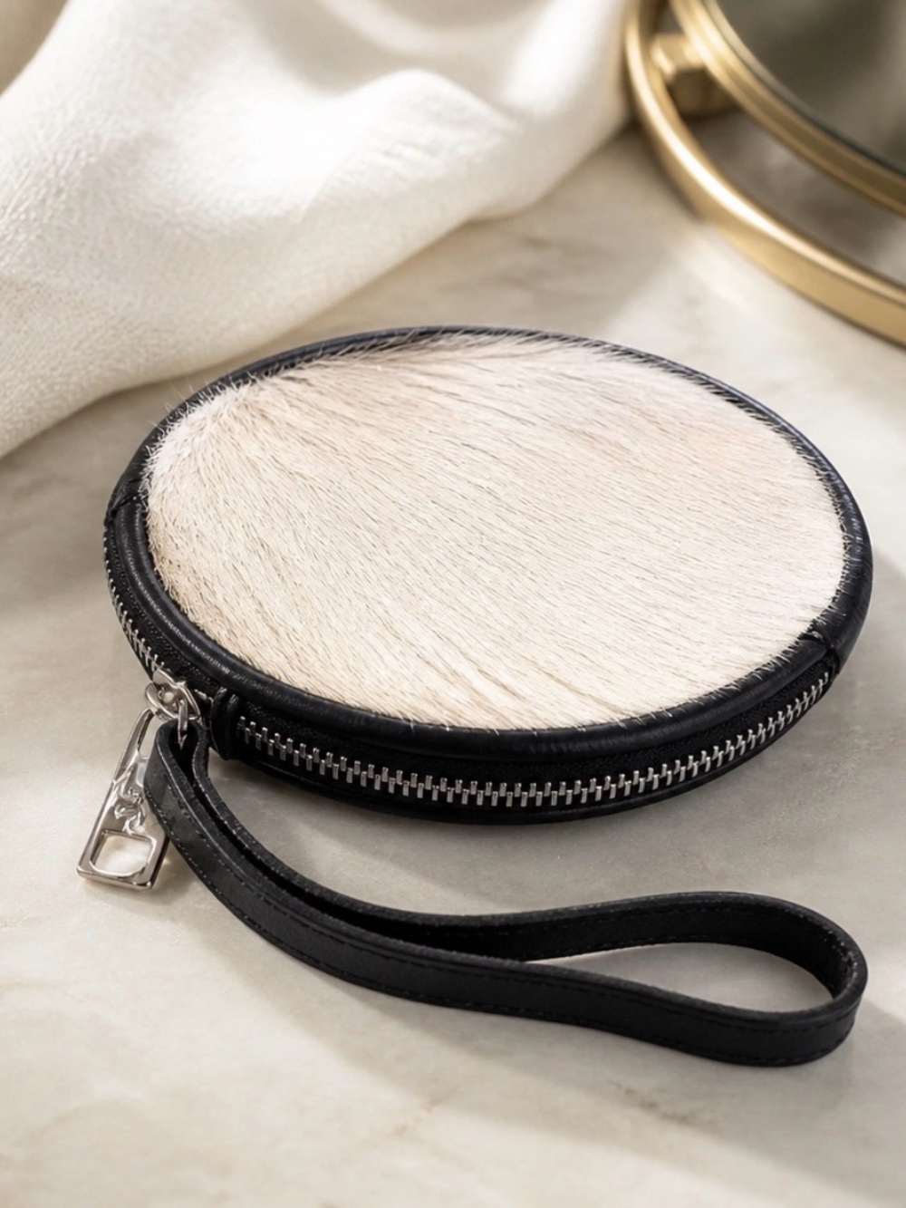 Vintage Stylish Black and Cream Circular Seal Skin Wallet with Wrist Strap
